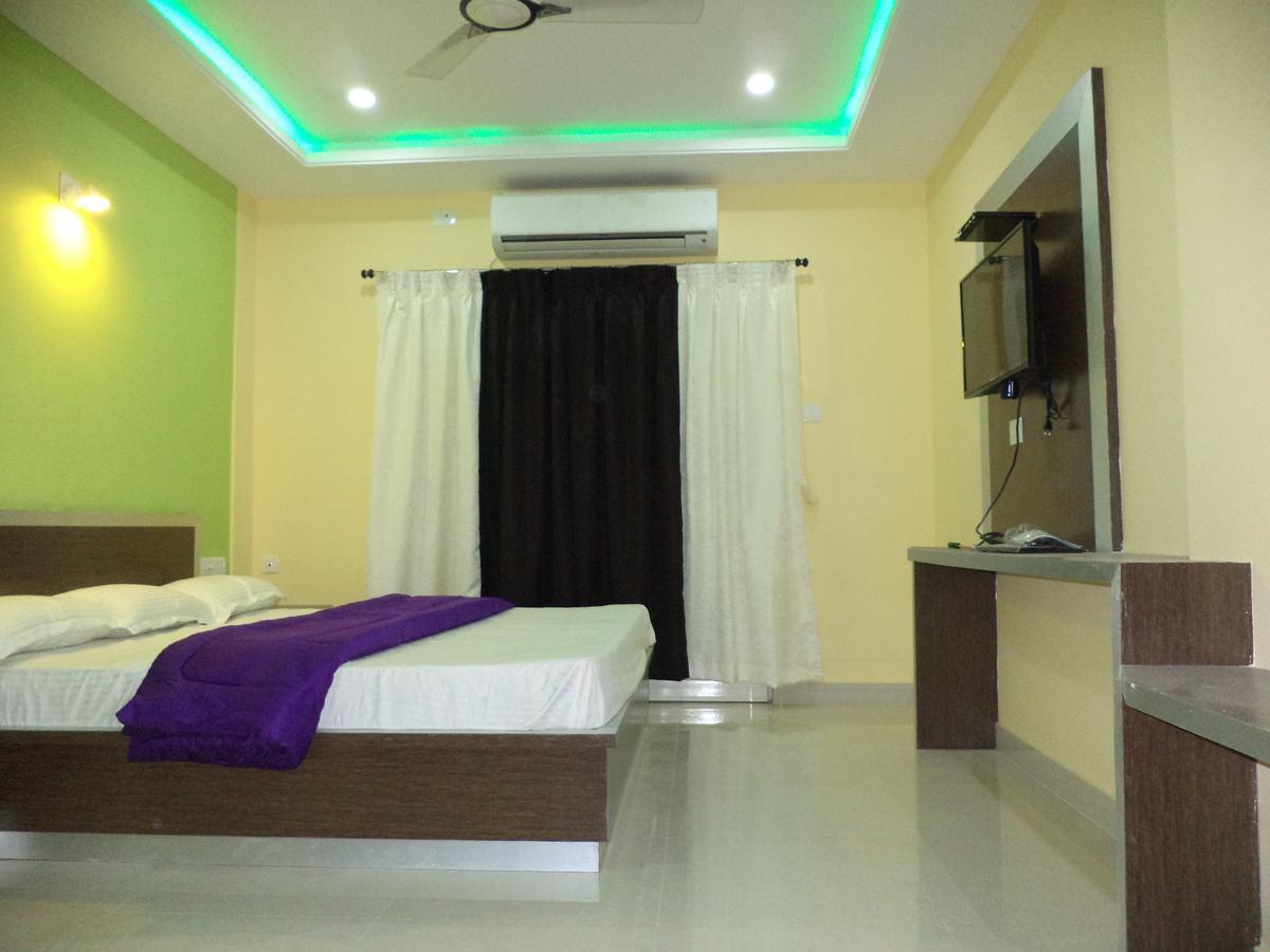 Gadadhar Resort Puri Exterior photo